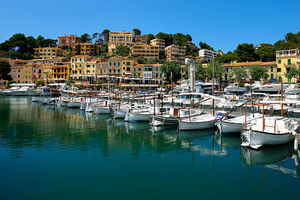 istock Port Sallor Mallorca Spain Europe - marina 484503742