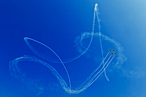istock Drawings of smoke in the sky 484507090