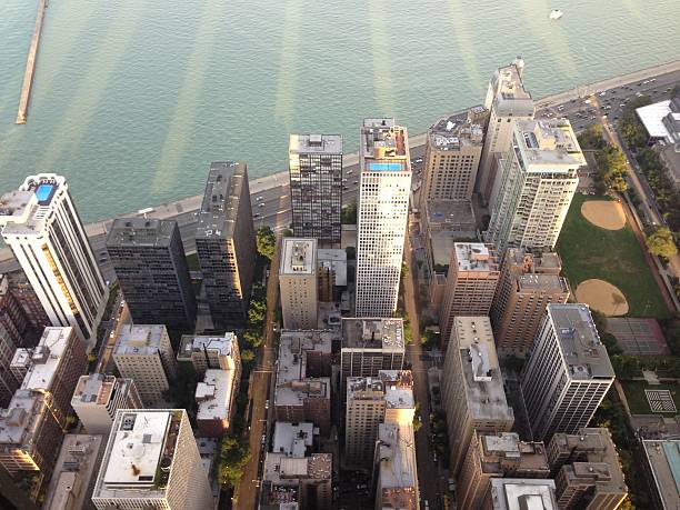 istock Cityscape overlooking lake 484521231