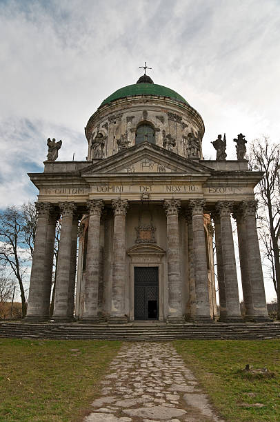 istock Roman Catholic church 484521741
