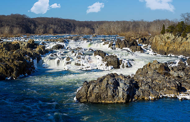 istock Great Falls on Potomac outside Washington DC 484540043