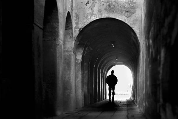 istock Men in the tunnel 484542745