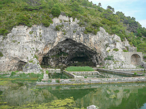 istock Ruins of Villa Tiberio in Sperlonga 484544656