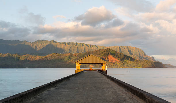 istock Sunrise over Hanalei Bay Kauai Hawaii 484581241