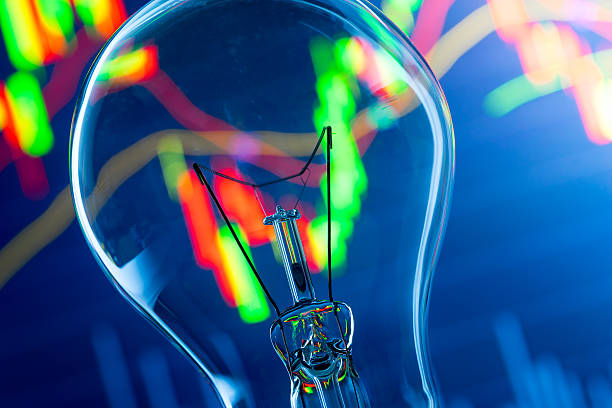istock Business success with stock graph and light bulb 484598780