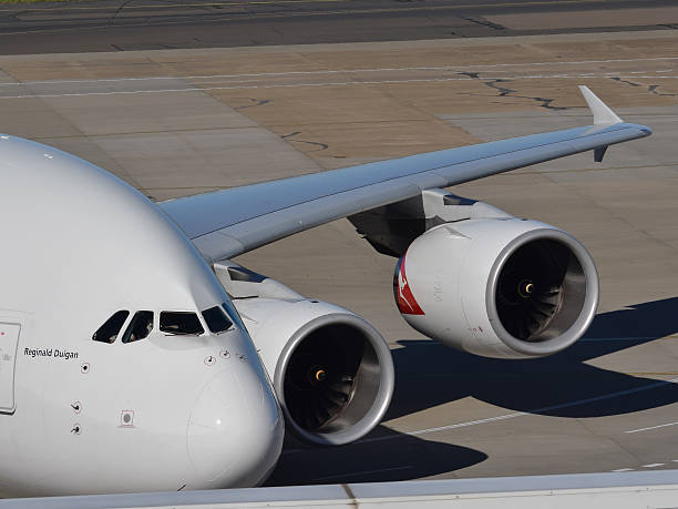 에어버스 a - 380 - airbus named airline horizontal airplane 뉴스 사진 이미지