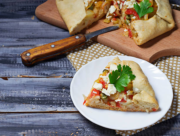 istock Galette with cauliflower, pepper and feta 484632974