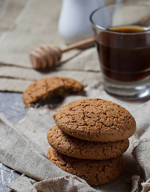 istock Homemade oatmeal chocolate cookie 484633144
