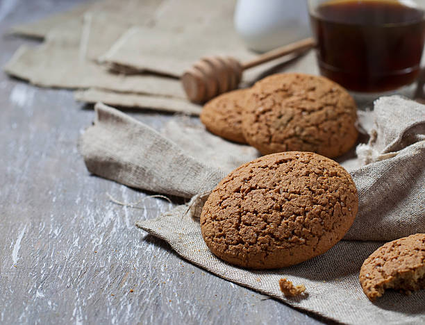 istock Homemade oatmeal chocolate cookie 484633160