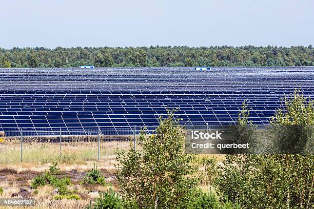 Solar Field Stockfoto und mehr Bilder von Blau - Blau, Deutschland, Elektrizität