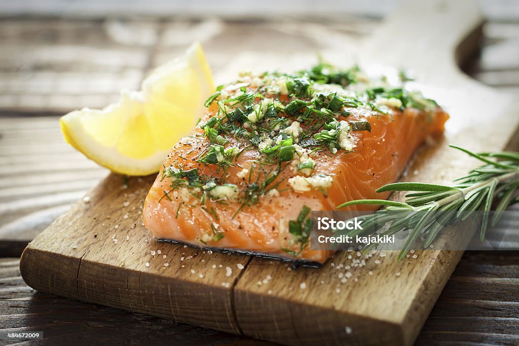 Filete de salmón - Foto de stock de Cocinar libre de derechos