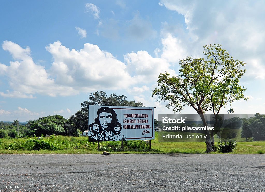 Carretera propaganda, viñales, Cuba - Foto de stock de Aire libre libre de derechos