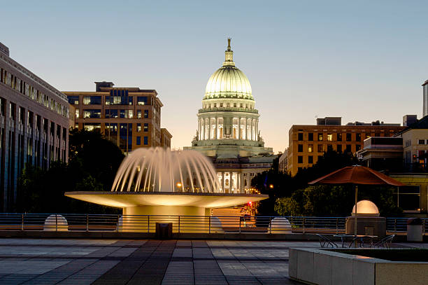istock Wisconsin capital with a fountain 484677880