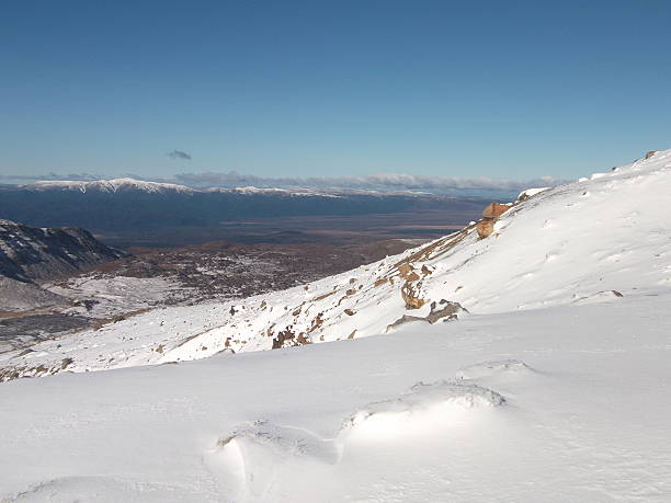 istock Tongariro crossing 484679750