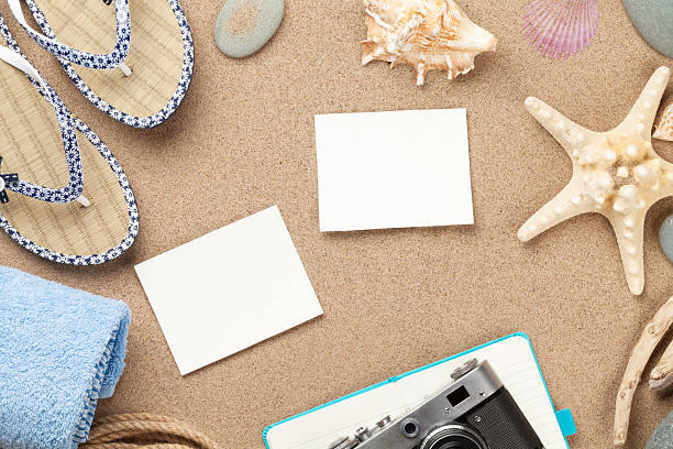 istock Travel and vacation photo frames and items 484683660