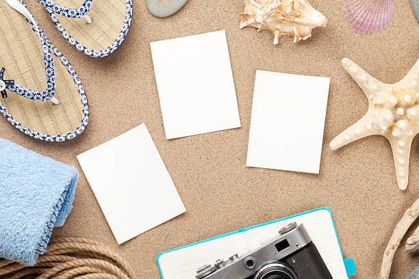istock Travel and vacation photo frames and items 484683662
