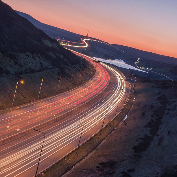 M62 in der Dämmerung – Foto