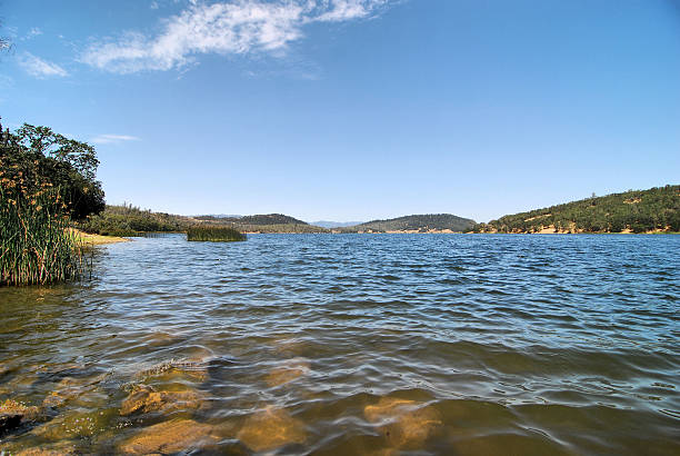 lago hennessey - lake hennessey fotografías e imágenes de stock