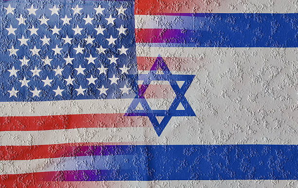 istock Cracked blended USA and Israel Flags 484703158