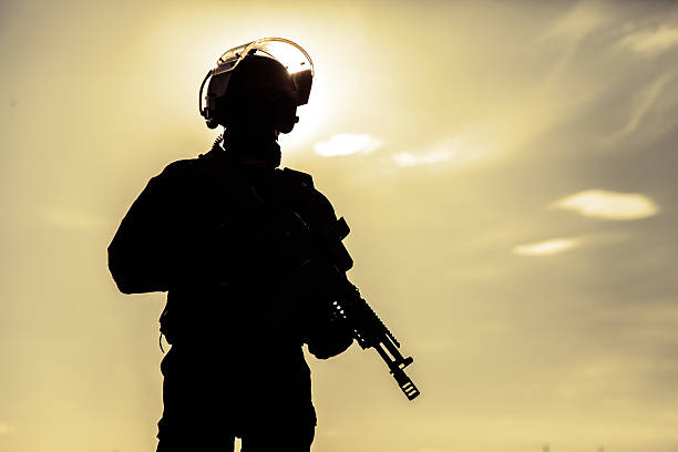 istock Silhouette of soldier 484710520
