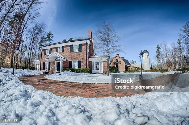 Schnee In Billy Graham Library Nach Winter Storm Stockfoto und mehr Bilder von Architektur - Architektur, Baum, Bibliothek