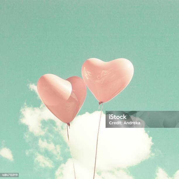 Zwei Herzen Stockfoto und mehr Bilder von Himmel - Himmel, Herzform, Luftballon