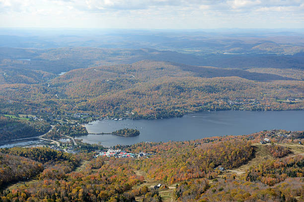 istock Mont Tremblant with Fall Foliage, Quebec, Canada 484721118
