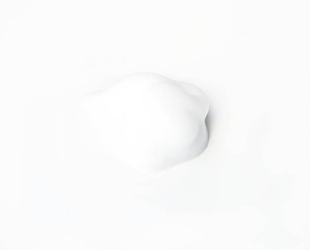 istock shaving foam isolated on white background 484730666