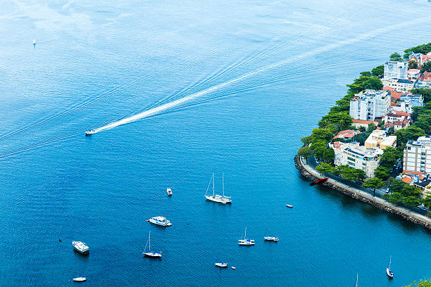 グアナバラ湾のリオデジャネイロ,ブラジル - rio de janeiro guanabara bay residential structure urca ストックフォトと画像