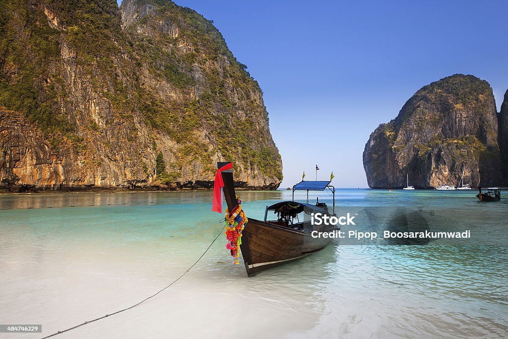 Maya bay, Krabi, a mais bela praia na Tailândia - Foto de stock de Adulação royalty-free