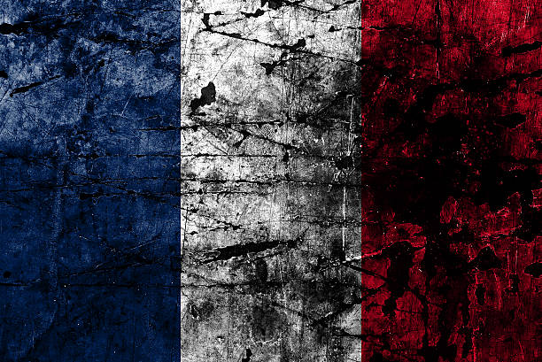 istock Grunge flag of france 484759533