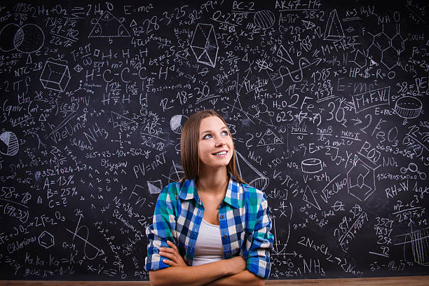 istock Beautiful young girl 484766854