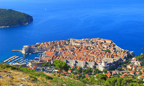 istock Panoramic view of the Dubrovnik 484771966