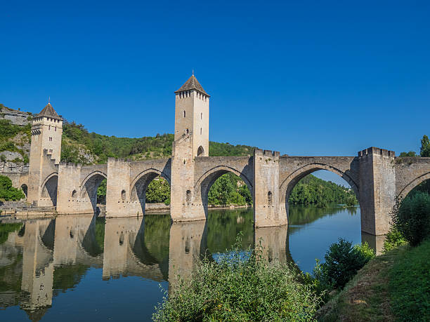 istock The Pont Valentre 484799506