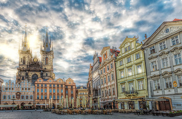 istock Sunrise on Old Town Square Prague 484817736