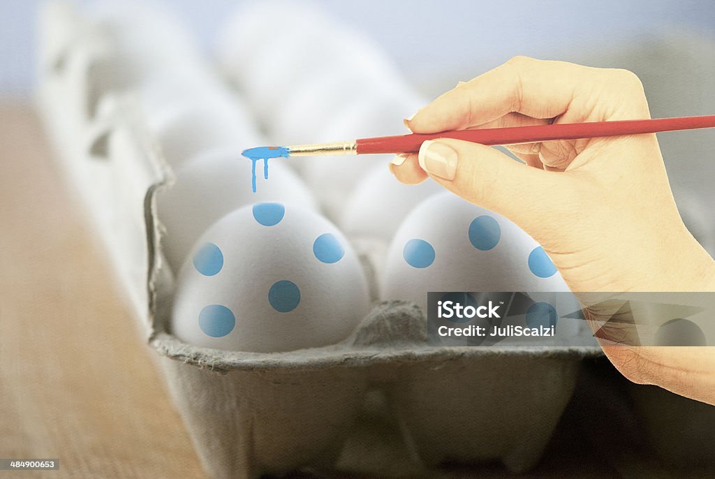 Huevos de Pascua pintados - Foto de stock de Azul libre de derechos