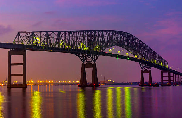 francis scott key bridge e o horizonte da cidade de baltimore - baltimore - fotografias e filmes do acervo