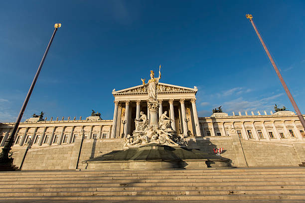 istock Building of Austrian parliament 484919774