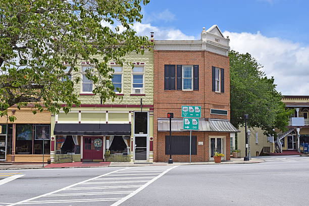 istock Old Fashioned Town Main Street Stores 484927942