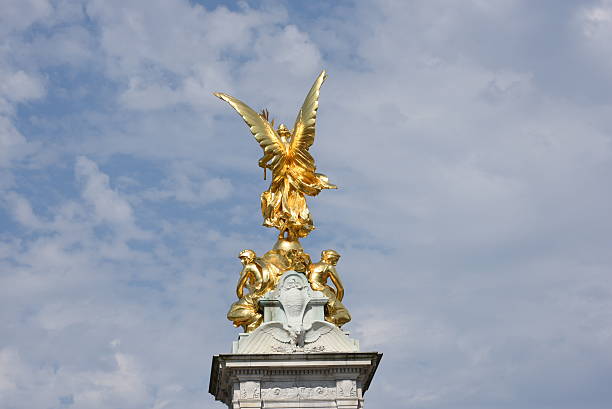 istock Gilded Shining Winged Victory London 484931596