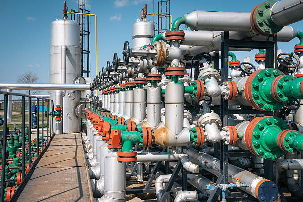 istock Industries of oil refining and gas 484945897