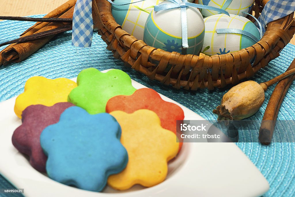 Eggs and cookies Decoration for Easter with eggs and homemade delicious cookies Animal Egg Stock Photo