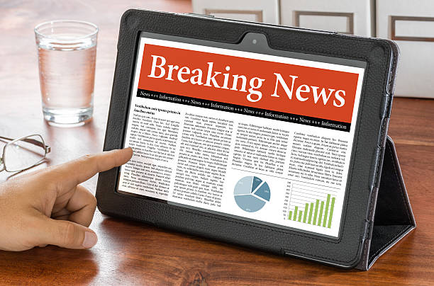 istock Tablet computer on a desk - Breaking News 485007460