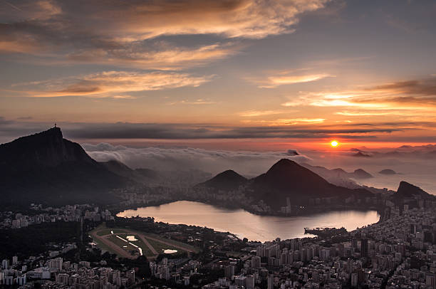 istock Rio de Janeiro Sunrise 485012288