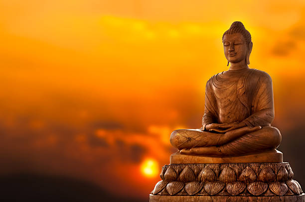 buddha-statue - golden temple stock-fotos und bilder