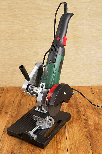 istock Angle grinder and stand for cutting steel 485022514
