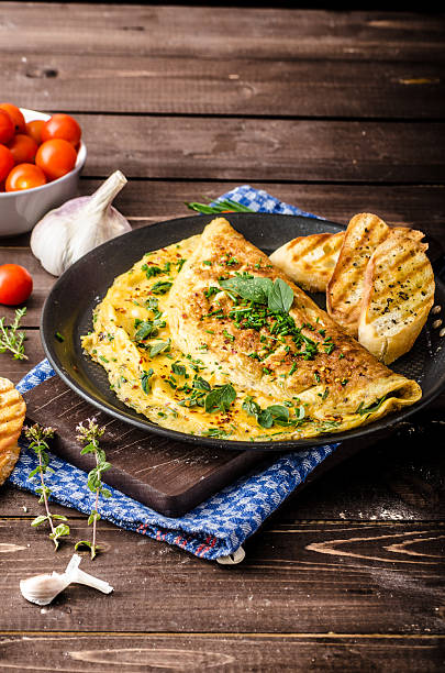 istock Herb omelette with chives and oregano 485045994