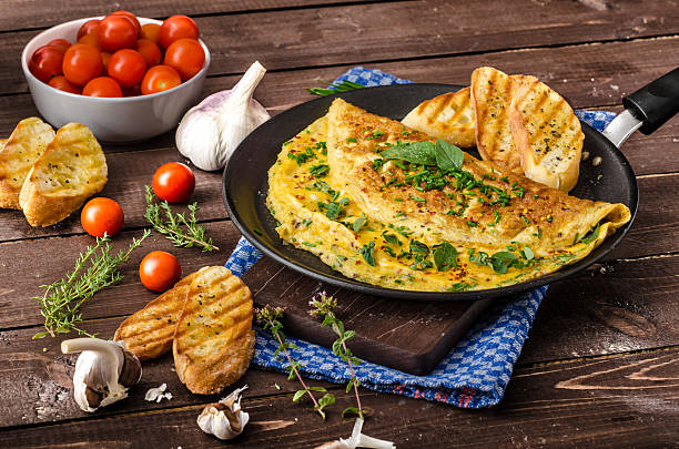 istock Herb omelette with chives and oregano 485045998