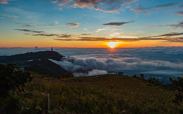 istock Blue and orange sky in the morning 485059344