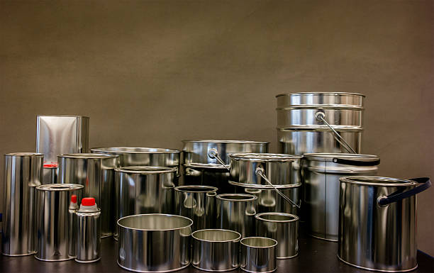 istock Metallic boxes and containers in cylindrical and square shapes 485066006
